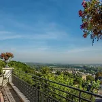 Pavillon Henri Iv 4*