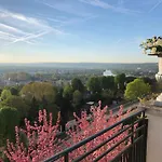 Pavillon Henri Iv Restaurant Gastronomique Terrasse 4*