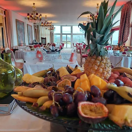 Hotel Pavillon Henri Iv Restaurant Gastronomique Terrasse 4*
