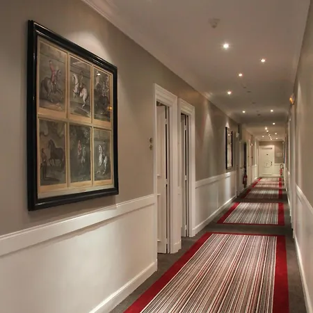 Otel Pavillon Henri Iv Saint-Germain-en-Laye