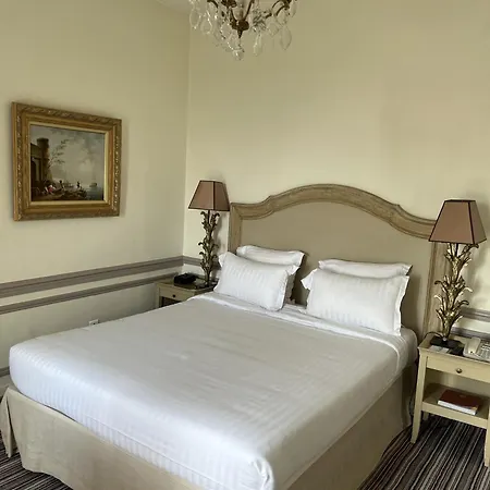 Pavillon Henri Iv Otel