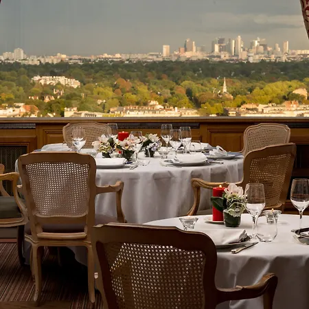Pavillon Henri Iv Otel 4*