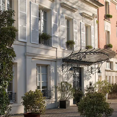 Pavillon Henri Iv 4*