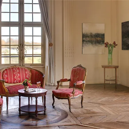 Otel Pavillon Henri Iv 4*