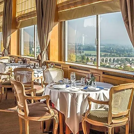 Pavillon Henri Iv فندق 4*