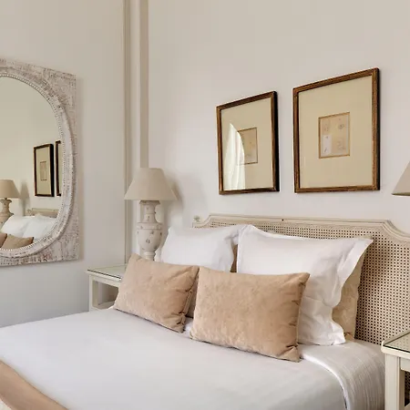 Hotel Pavillon Henri Iv