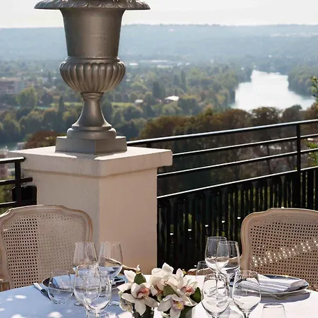 Hotel Pavillon Henri Iv Restaurant Gastronomique Terrasse Saint-Germain-en-Laye